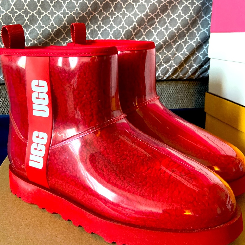 Never Worn Water Resistant Ugg Boots